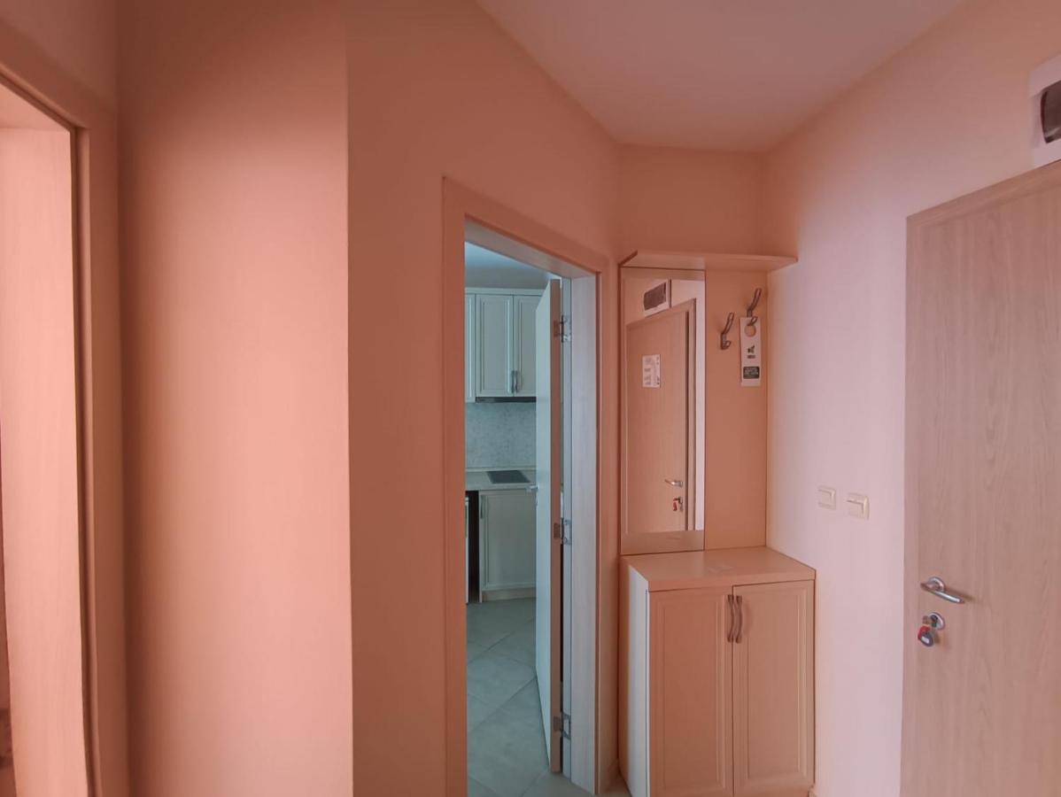 Excellent Apartment In Emberli Aparthotel. Lozenets Exterior photo