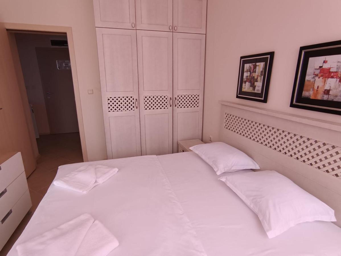 Excellent Apartment In Emberli Aparthotel. Lozenets Exterior photo